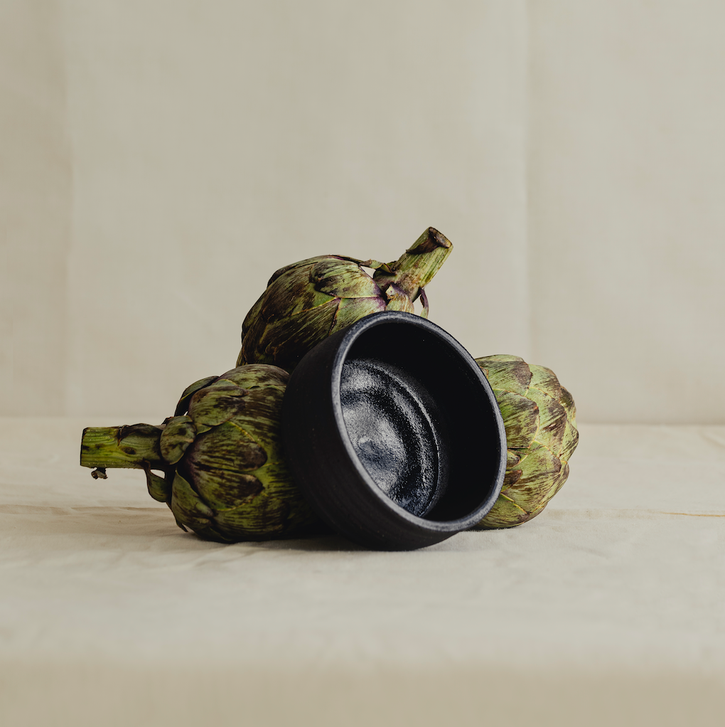 103 Black Glaze Ceramic Dessert Bowl